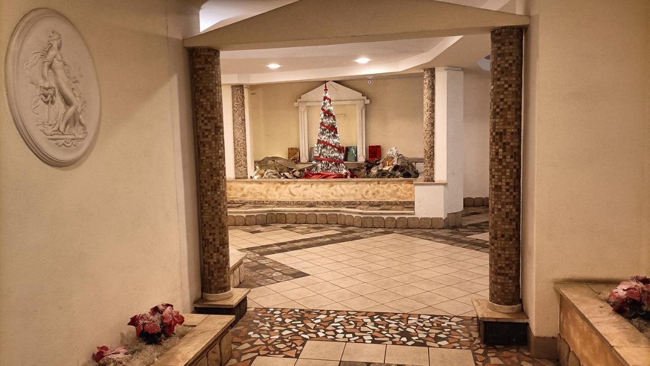 Metro A Modern Apartment Рим Экстерьер фото