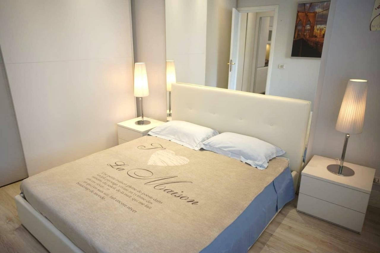 Metro A Modern Apartment Рим Экстерьер фото